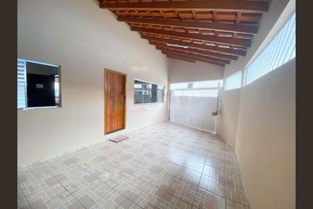 Casa à venda com 120m², 2 quartos e 2 vagas