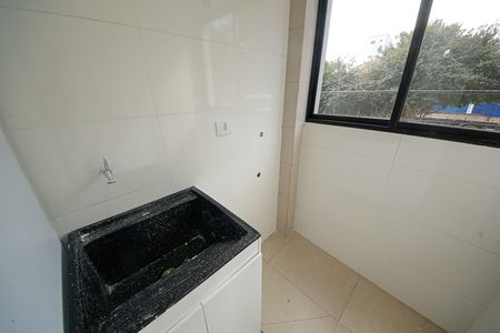 Apartamento para alugar com 42m², 2 quartos e sem vaga