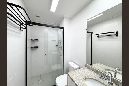 Apartamento para alugar com 70m², 2 quartos e 1 vaga Apartamento para alugar com 70m², 2 quartos e 1 vagaBanheiro social