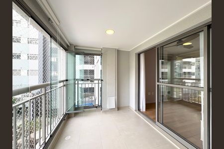 Apartamento para alugar com 70m², 2 quartos e 1 vaga Apartamento para alugar com 70m², 2 quartos e 1 vagaVaranda Sala/cozinha