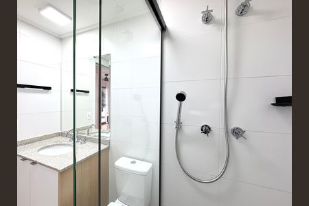 Apartamento para alugar com 70m², 2 quartos e 1 vaga Apartamento para alugar com 70m², 2 quartos e 1 vagaBanheiro social