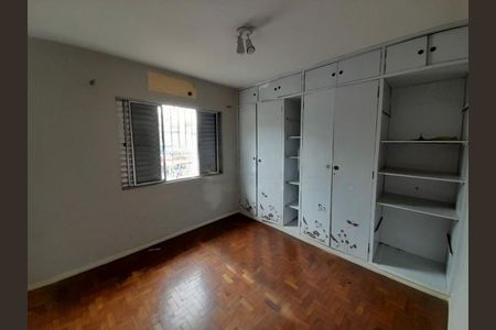 Casa à venda com 140m², 2 quartos e 2 vagas
