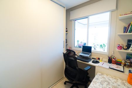 Apartamento à venda com 73m², 2 quartos e 2 vagas Apartamento à venda com 73m², 2 quartos e 2 vagasQuarto