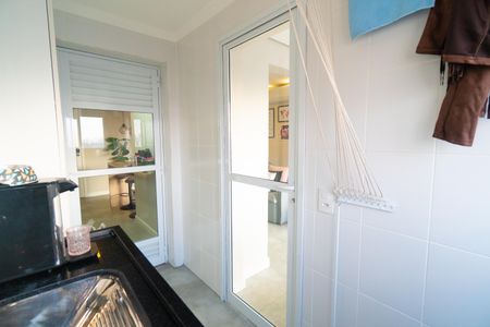Apartamento à venda com 73m², 2 quartos e 2 vagas Apartamento à venda com 73m², 2 quartos e 2 vagasÁrea de Serviço