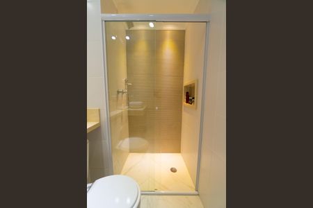 Apartamento à venda com 73m², 2 quartos e 2 vagas Apartamento à venda com 73m², 2 quartos e 2 vagasBanheiro Social