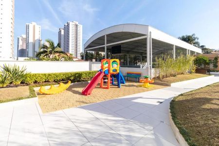 Apartamento à venda com 73m², 2 quartos e 2 vagas Apartamento à venda com 73m², 2 quartos e 2 vagasÁrea comum - Playground
