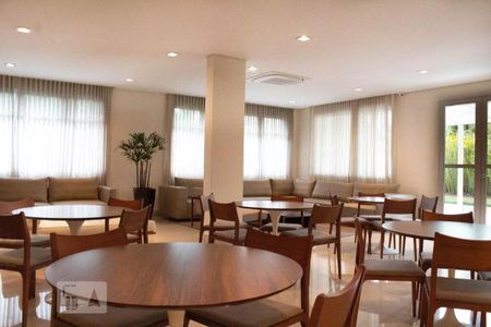 Apartamento à venda com 73m², 2 quartos e 2 vagas Apartamento à venda com 73m², 2 quartos e 2 vagasÁrea comum - Salão de festas