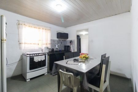 Casa à venda com 122m², 3 quartos e 1 vaga Casa à venda com 122m², 3 quartos e 1 vagaCozinha