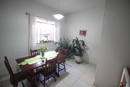 Casa à venda com 360m², 3 quartos e 1 vagaCopa