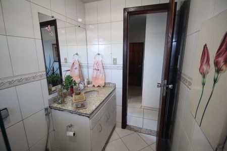 Casa à venda com 360m², 3 quartos e 1 vagaBanheiro