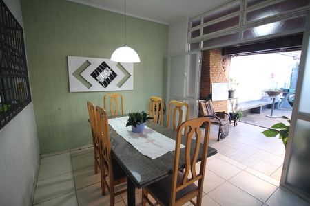 Casa à venda com 360m², 3 quartos e 1 vagaCopa 2