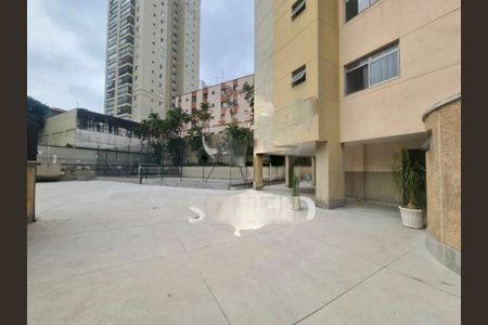 Apartamento à venda com 68m², 2 quartos e 1 vaga