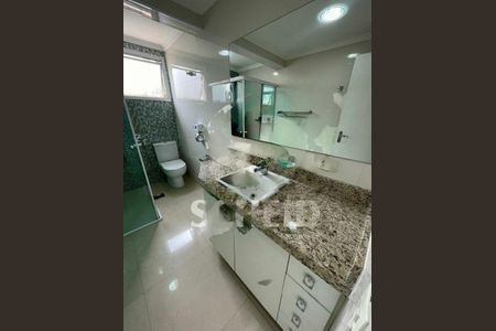 Apartamento à venda com 68m², 2 quartos e 1 vaga
