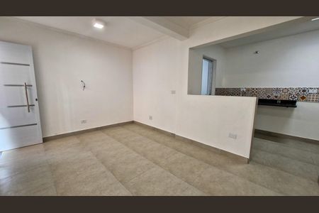 Casa para alugar com 2 quartos, 72m² em Cidade Dutra, São Paulo