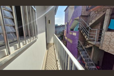 Casa à venda com 72m², 2 quartos e sem vaga