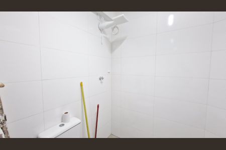 Casa à venda com 72m², 2 quartos e sem vaga