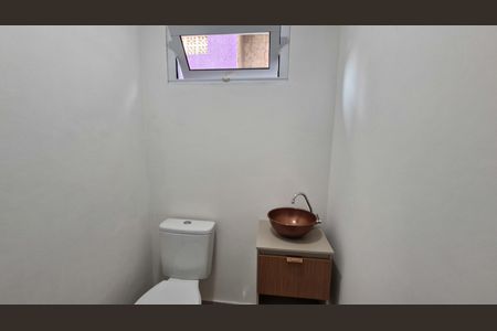 Casa à venda com 72m², 2 quartos e sem vaga