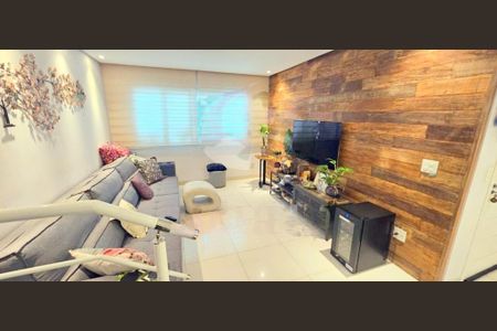 Casa à venda com 3 quartos, 146m² em Vila Alexandria, São Paulo