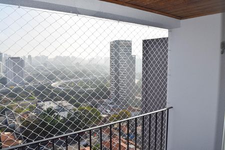 Apartamento para alugar com 52m², 2 quartos e 2 vagas Apartamento para alugar com 52m², 2 quartos e 2 vagasVaranda