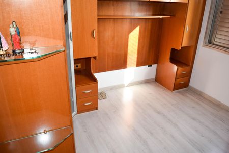 Apartamento para alugar com 52m², 2 quartos e 2 vagas Apartamento para alugar com 52m², 2 quartos e 2 vagasQuarto