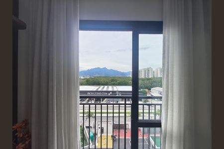 Apartamento para alugar com 1 quarto, 40m² em Jacarepaguá, Rio de Janeiro