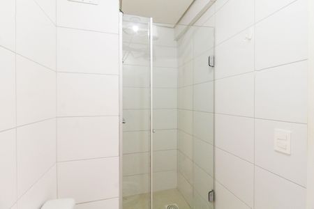 Apartamento à venda com 74m², 2 quartos e 2 vagas Apartamento à venda com 74m², 2 quartos e 2 vagasBanheiro