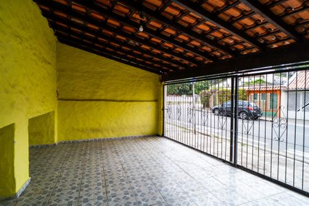Casa para alugar com 175m², 2 quartos e 2 vagas Casa para alugar com 175m², 2 quartos e 2 vagasGaragem