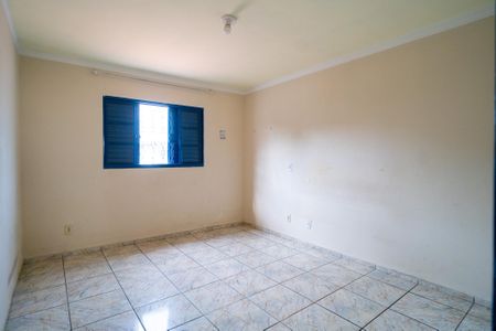 Casa para alugar com 175m², 2 quartos e 2 vagas Casa para alugar com 175m², 2 quartos e 2 vagasQuarto