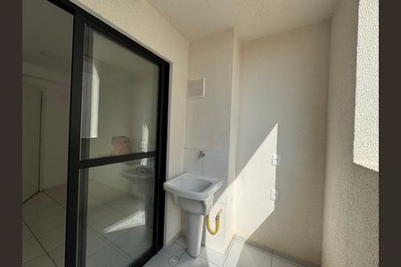 Área de Serviço de apartamento para alugar com 2 quartos, 30m² em Metalúrgicos, Osasco