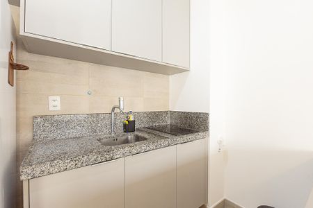 Studio para alugar com 42m², 1 quarto e 1 vaga Studio para alugar com 42m², 1 quarto e 1 vagaCozinha