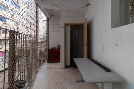 Apartamento para alugar com 122m², 2 quartos e sem vagaSacada