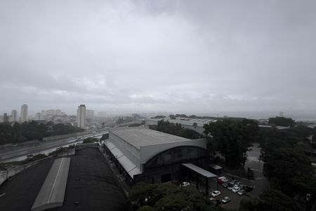 Vista do Quarto 1 de apartamento para alugar com 2 quartos, 44m² em Vila das Bandeiras, Guarulhos