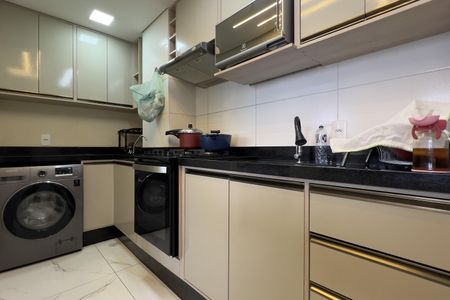 Apartamento para alugar com 44m², 2 quartos e 1 vaga Apartamento para alugar com 44m², 2 quartos e 1 vagaCozinha e Área de Serviço