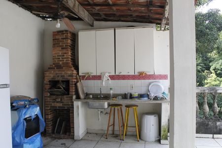 Casa à venda com 400m², 2 quartos e 1 vagaTerraço