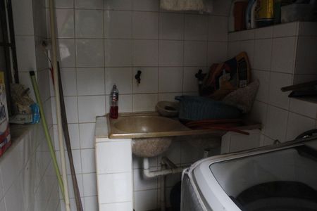 Casa à venda com 400m², 2 quartos e 1 vagaÁrea de Serviço