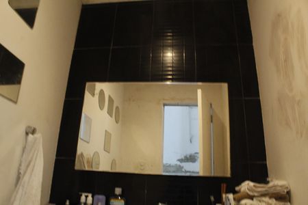 Casa à venda com 400m², 2 quartos e 1 vagaLavabo