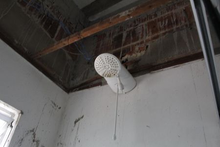 Casa à venda com 400m², 2 quartos e 1 vagaBanheiro da Suíte