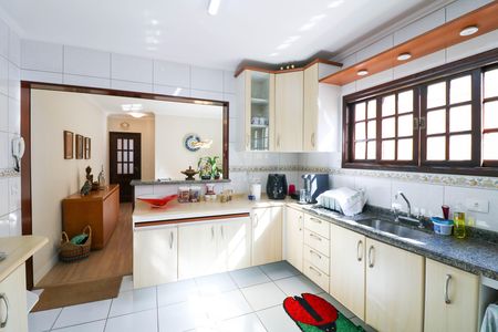 Casa à venda com 128m², 3 quartos e 2 vagas