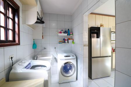 Casa à venda com 128m², 3 quartos e 2 vagas