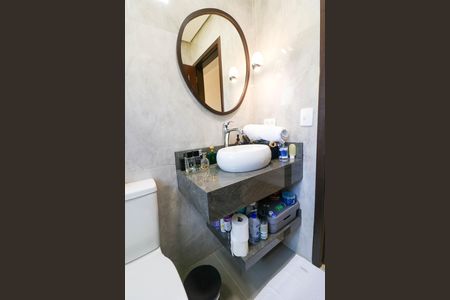 Casa à venda com 128m², 3 quartos e 2 vagas
