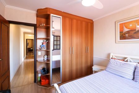 Casa à venda com 128m², 3 quartos e 2 vagas