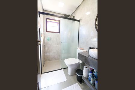 Casa à venda com 128m², 3 quartos e 2 vagas