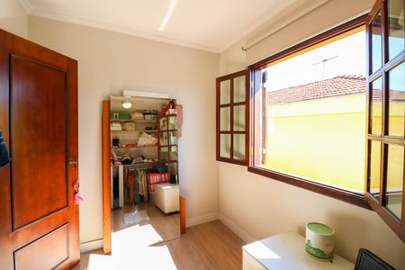 Casa à venda com 128m², 3 quartos e 2 vagas