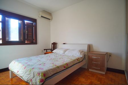 Casa para alugar com 220m², 4 quartos e 3 vagasQuarto 1