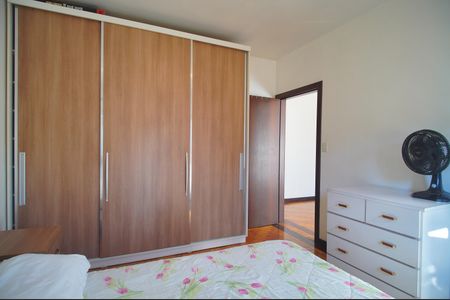 Casa para alugar com 220m², 4 quartos e 3 vagasQuarto 1