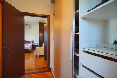 Casa para alugar com 220m², 4 quartos e 3 vagasCloset da suíte