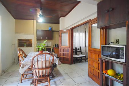 Casa para alugar com 220m², 4 quartos e 3 vagasÁrea gourmet