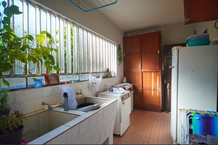 Casa para alugar com 220m², 4 quartos e 3 vagasÁrea de Serviço