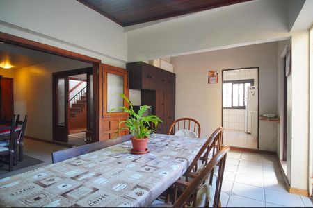 Casa para alugar com 220m², 4 quartos e 3 vagasÁrea gourmet