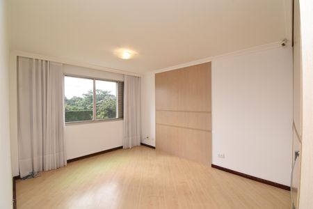 Apartamento para alugar com 238m², 3 quartos e 2 vagasSuíte